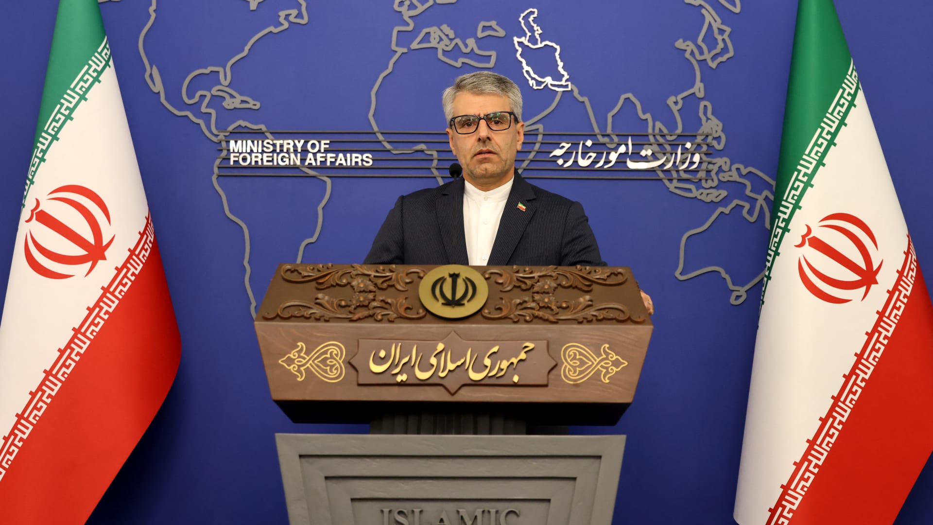 إيران تعلّق المحادثات مع واشنطن وتشترط وقف الحرب في لبنان للتوصل إلى اتفاق