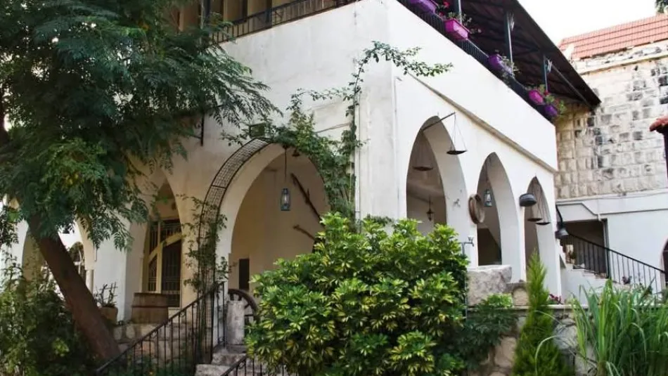 العمليات الإسرائيلية في جنوب لبنان: بين البيان العسكري والرواية الإنسانية