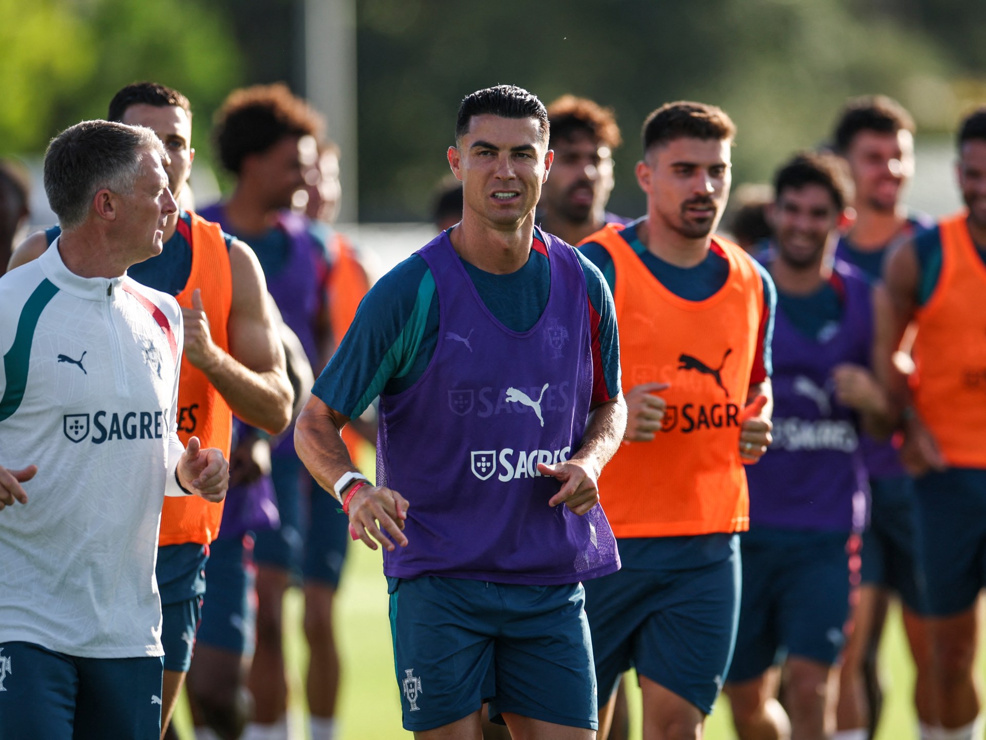 نجوم البرتغال يرتدون أساور وفاءً لذكرى ديوغو جوتا في كأس العالم 2026