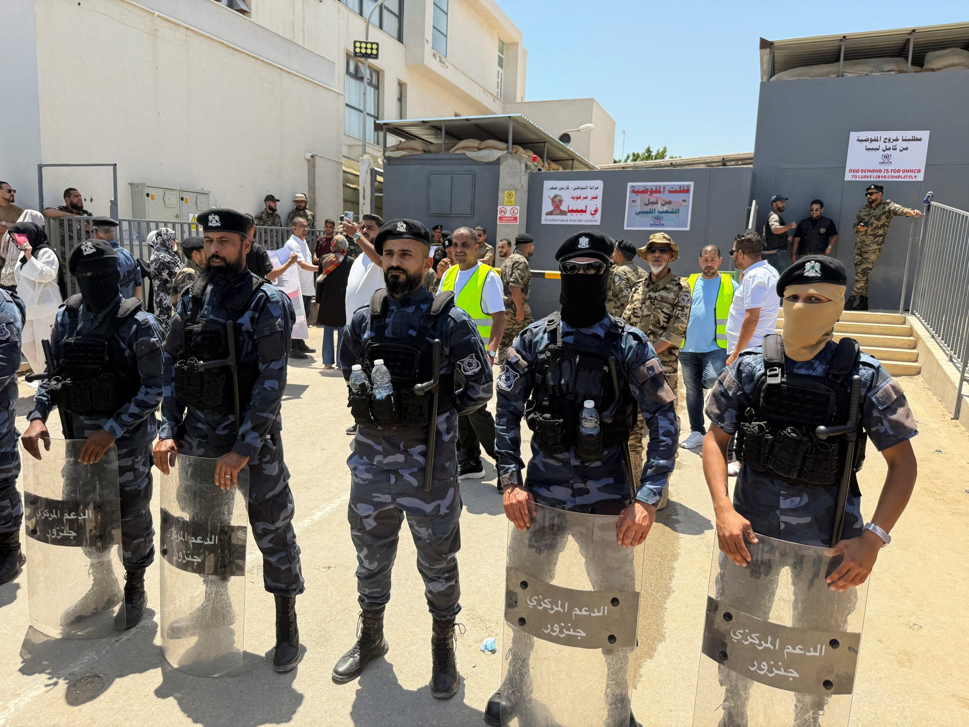 محتوى متنوع غير متجانس
