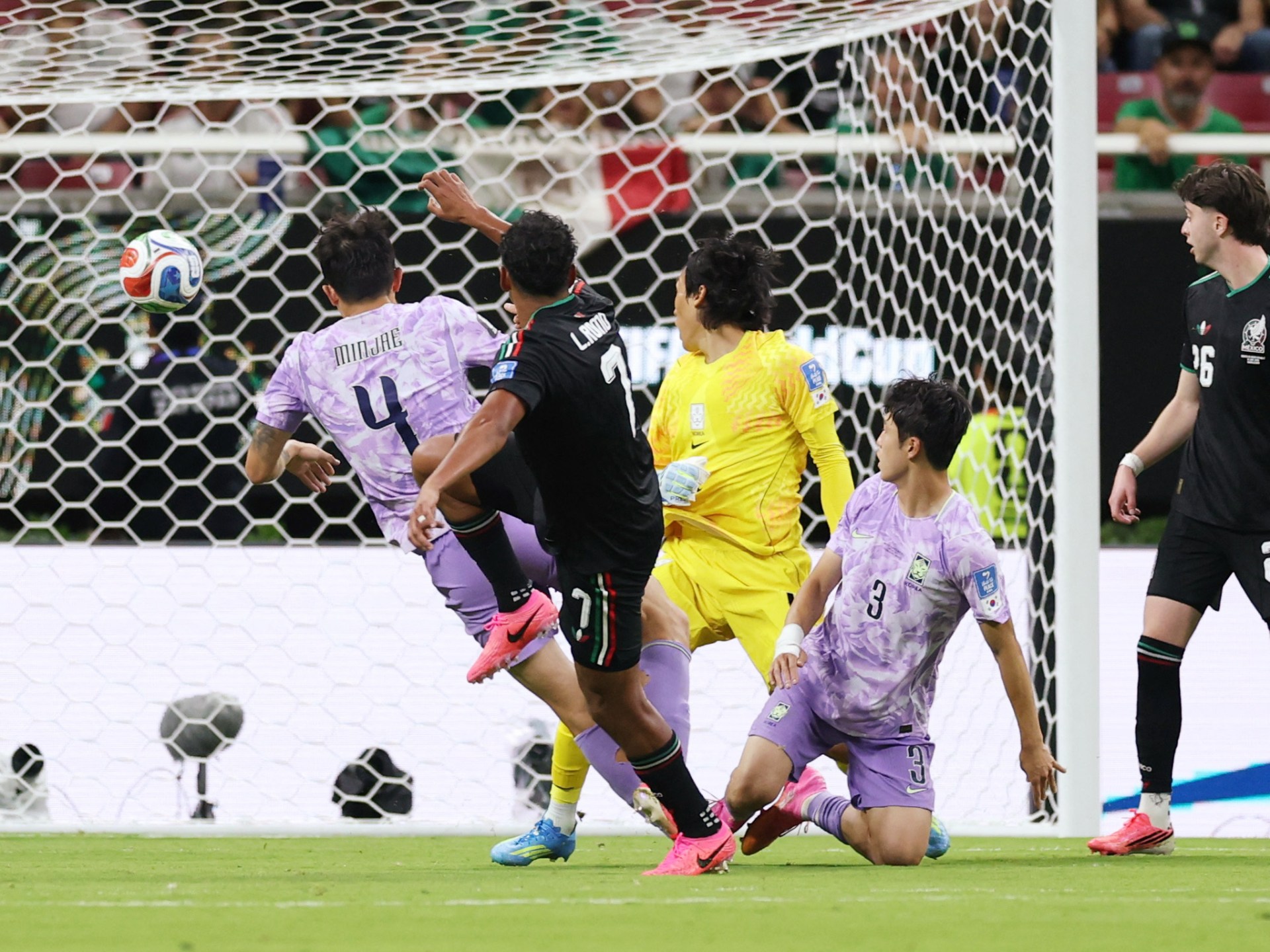 المكسيك أول المتأهلين إلى دور الـ32 في كأس العالم 2026 بعد الفوز على كوريا الجنوبية